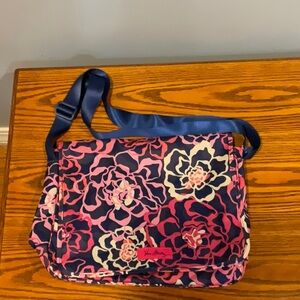 Like New Vera Bradley Katalina Pink Messenger/Laptop/Tablet/Book Bag